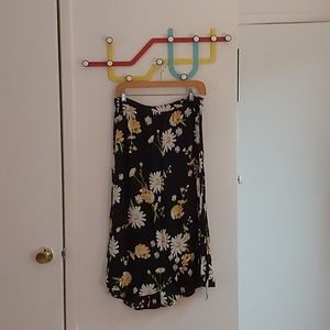 Patrons of Piece Wrap Skirt